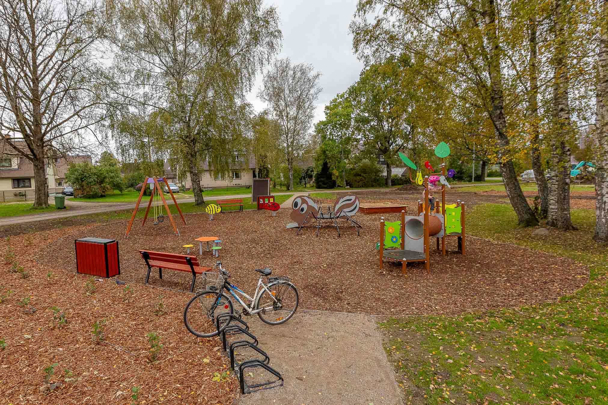 Märtsikuu Võru vallavolikogu istungil võeti vastu uus Võru valla arengukava 2035, kus on kirjas mõtted ja arengusuunad järgmiseks kümneks aastaks. Nimekirjas esimesena on esile toodud laste ja noorte võimalustele hoo juurde andmine. Foto: Aigar Nagel